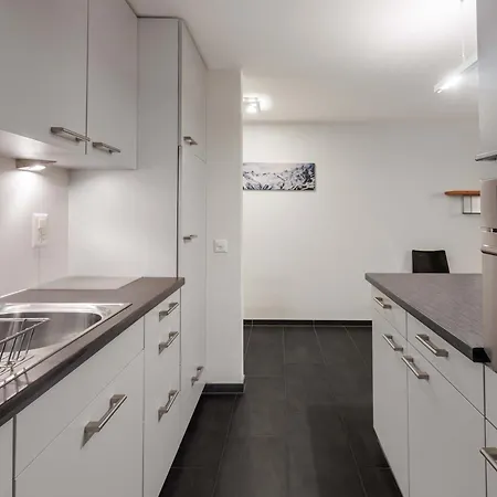 Apartment Everest B - Comfortable 2 Bedrooms Saas-Fee